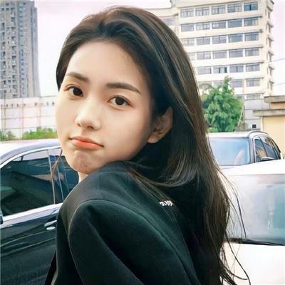 超人：钢铁英雄